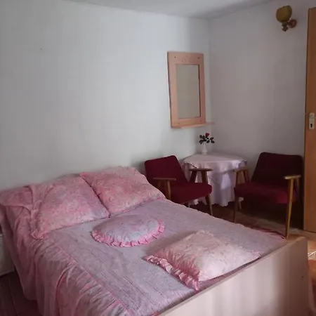 Ostello Goscinne - Urle *