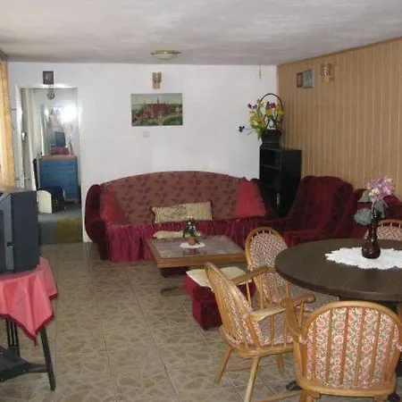 Goscinne - Urle Ostello Borzymy